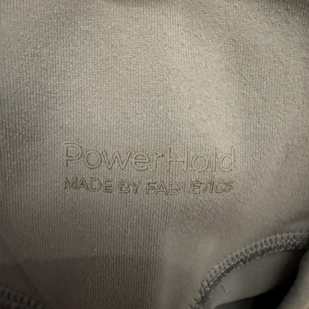 Fabletics Athletic Set - Picture 4 of 4